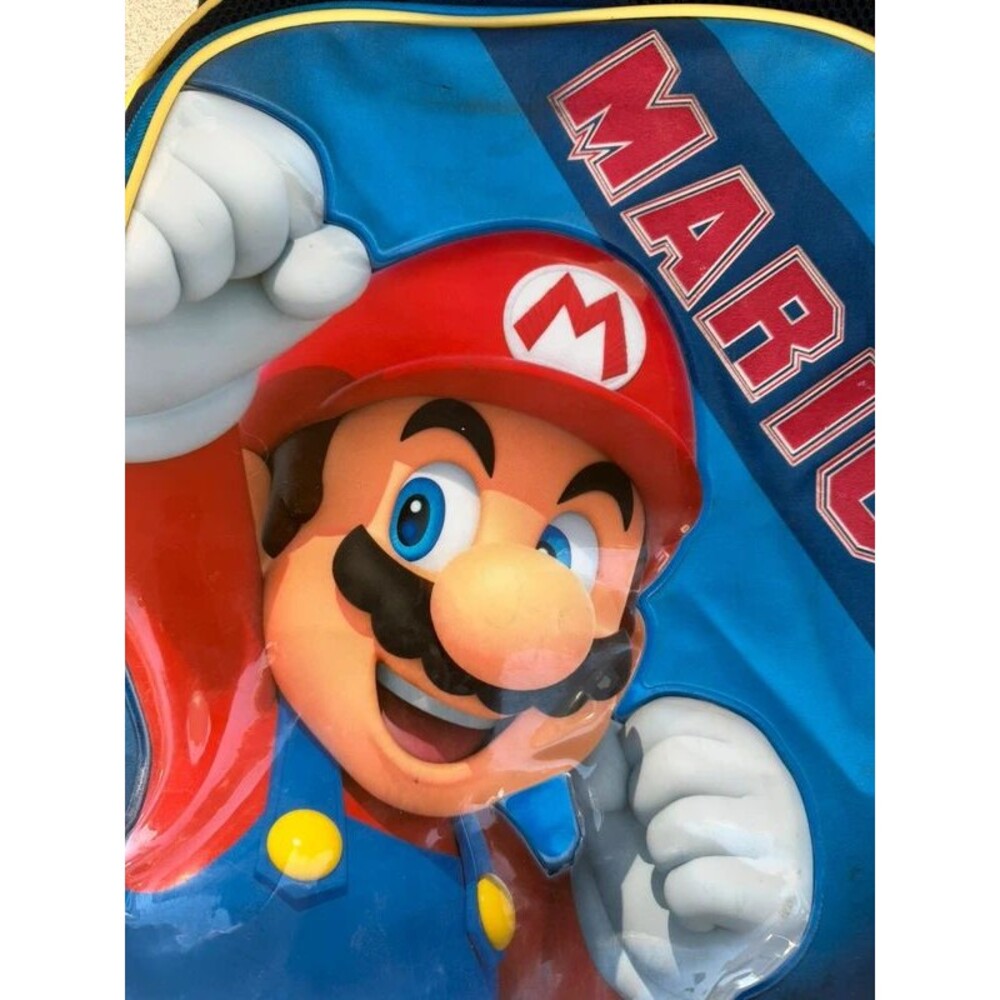 Mario Backpack - Picture 2 of 4